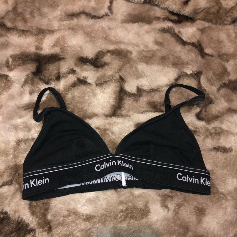 CALVIN KLEIN triangle bralette